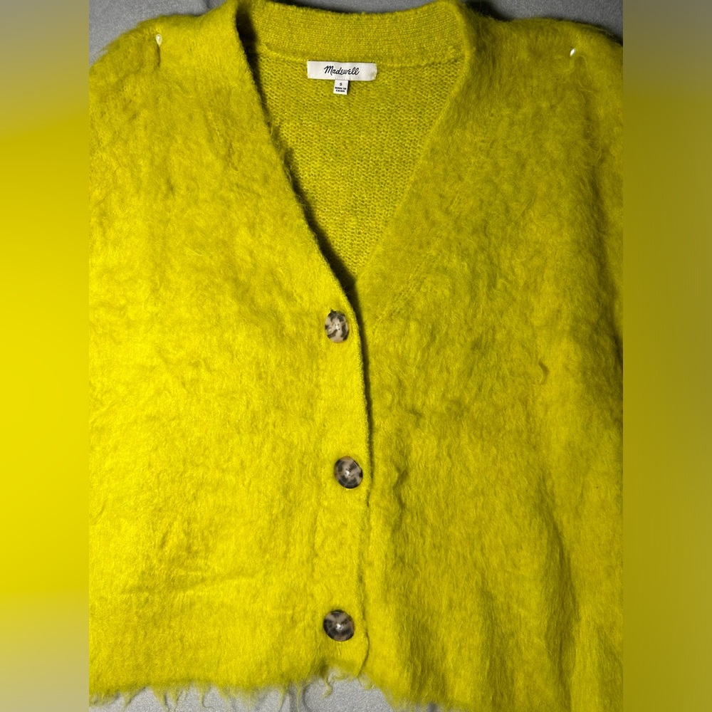 Madewell brushed v-neck sweater in yellow or chartreuse color. - Picture 3 of 8